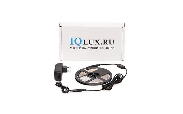 Подсветка для угловой кухни с разрывом с сенсорным выключателем: Iqlux готовый набор, лента Standart
